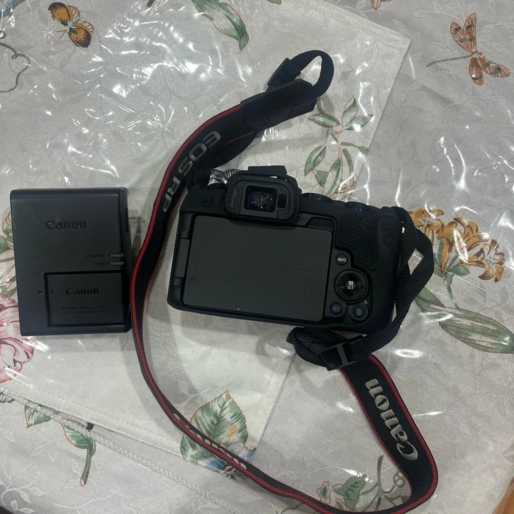 Canon EOS RP Digital Camera - Black and Silver